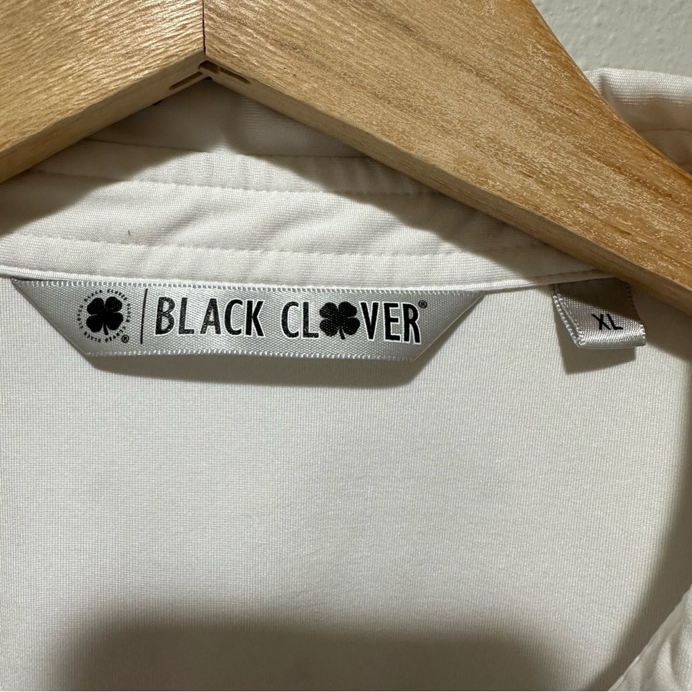 Black Clover Cloverfield All Over Clover Print Polo - Picture 6 of 10